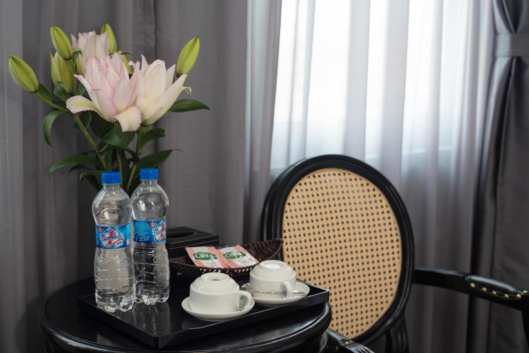 Madelise Grand Hotel Hanoï Extérieur photo